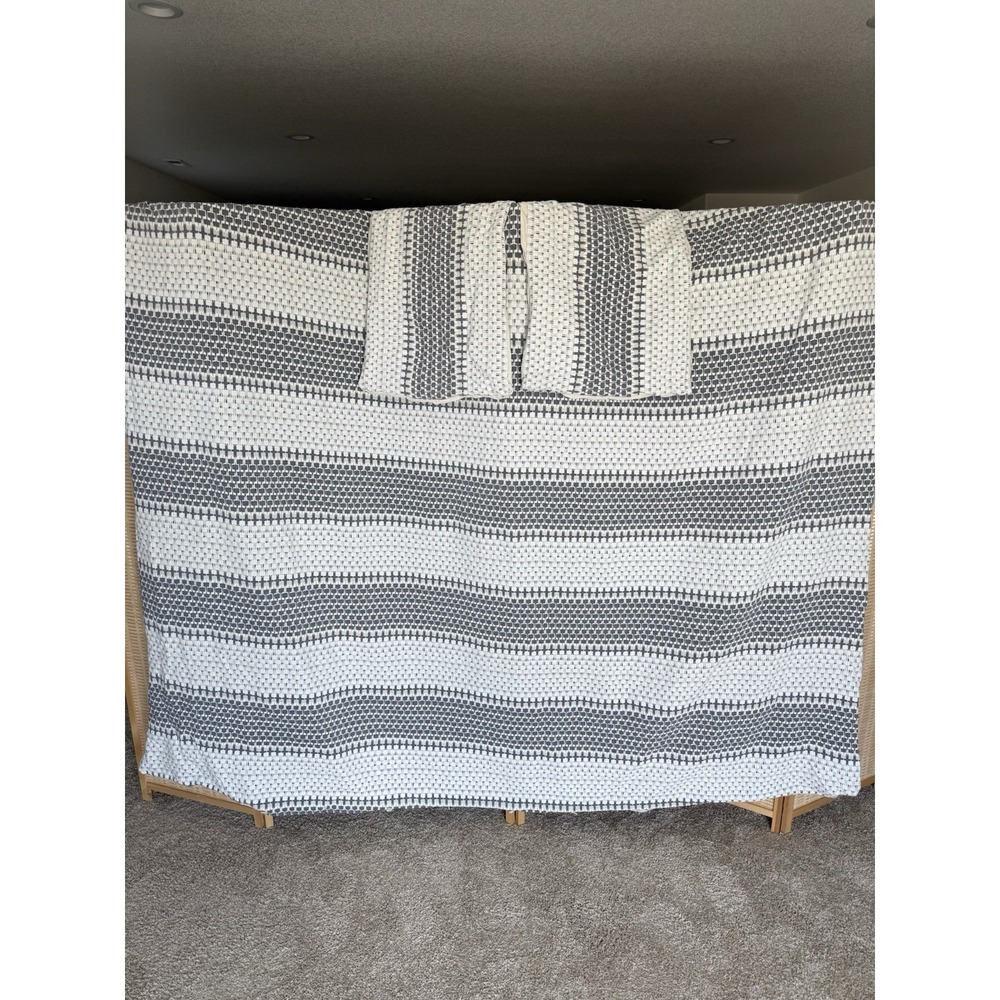 West Elm Full Queen Duvet Cover 2 Standard Shams Set Grey Ivory Ikat Tribal
